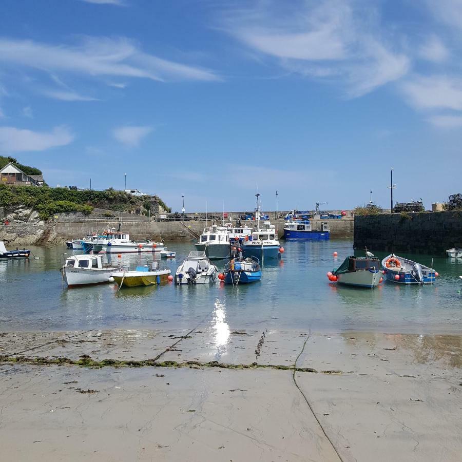 For The Shore, Fistral Beach Newquay - 2 Bed 2 Bath - Private Parking With Garage For 2 Vehicles Exterior photo